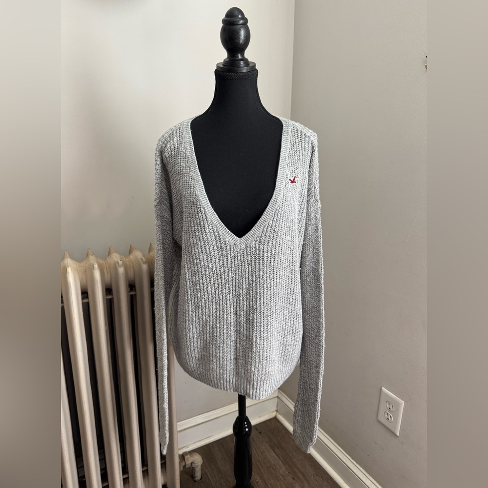 Hollister Light Gray V-Neck Sweater
